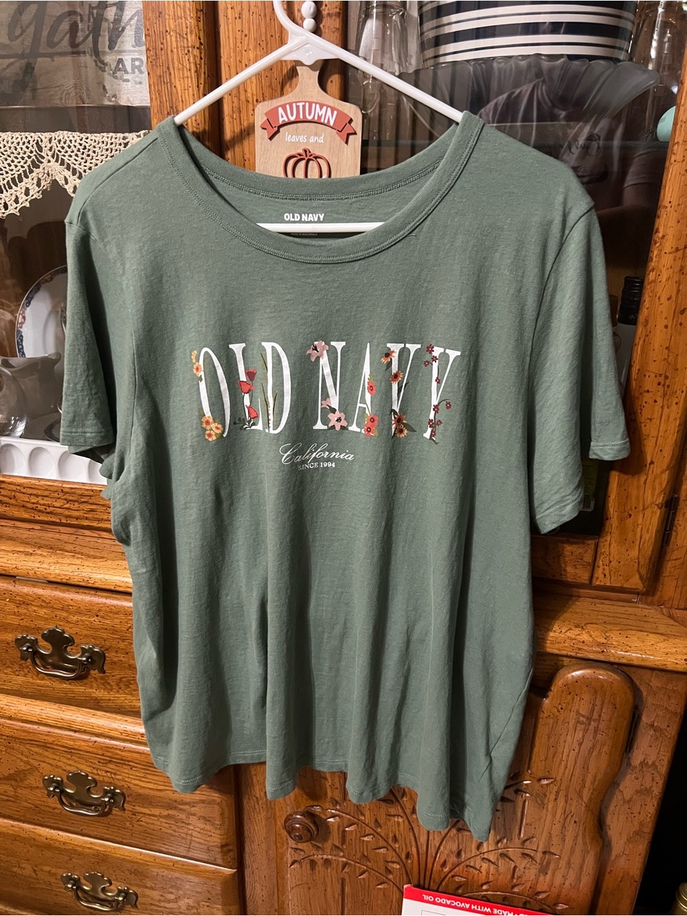 Old Navy Green Floral Logo Short-Sleeve Tee